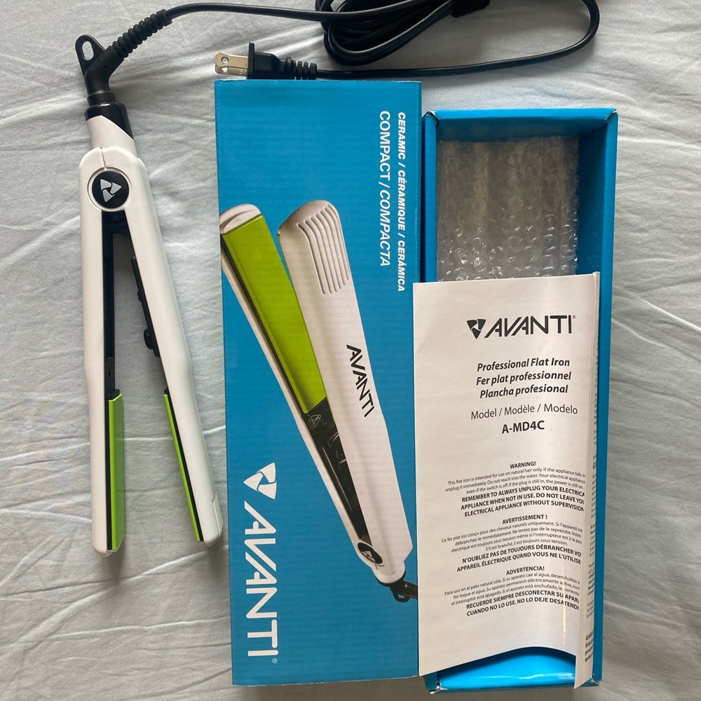 Hair Straightener Avanti Flat iron